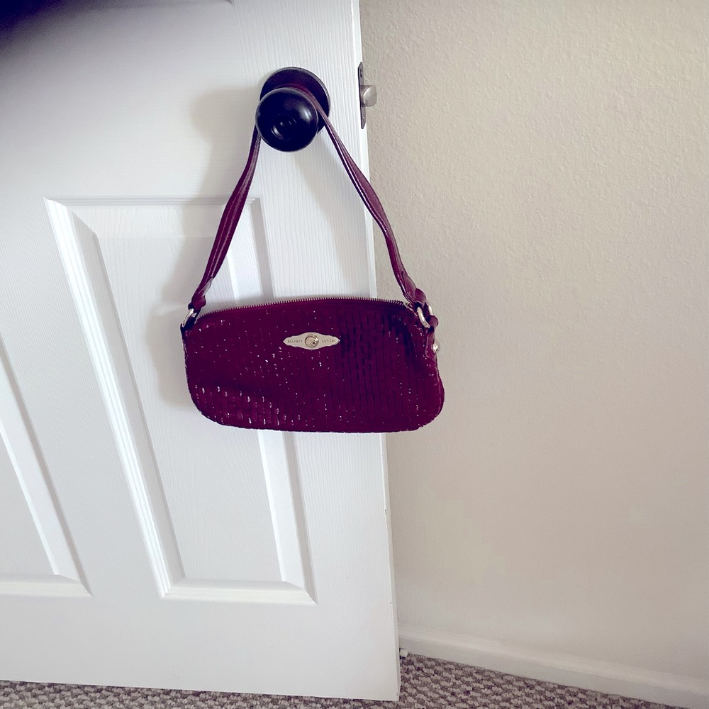 Elegant Elliott Luca small Burgundy Shoulder Bag